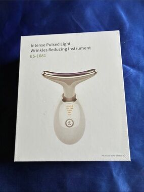 Intense Pulsed Light Wrinkles Reducing Instrument ES-1081 - White/Gold